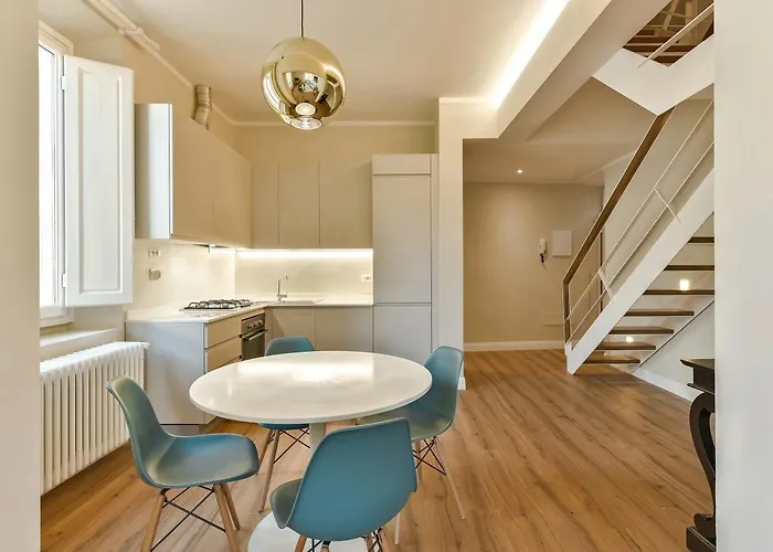 - Santa Croce Deluxe *