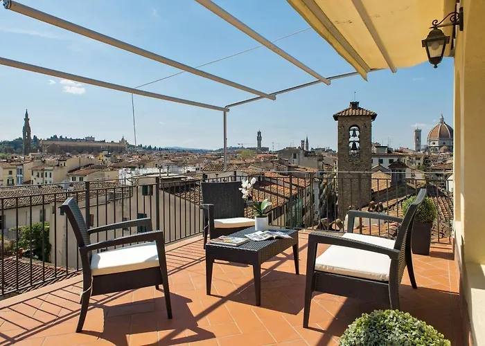 - Santa Croce Deluxe Appartement *