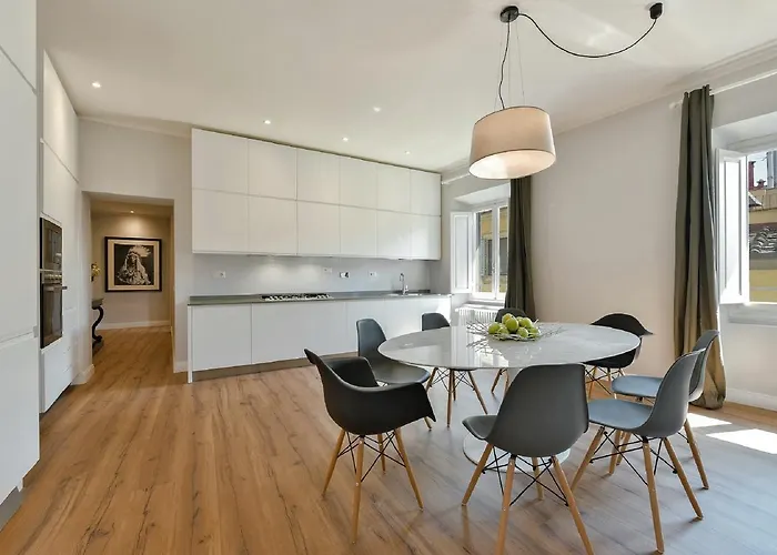 - Santa Croce Deluxe *