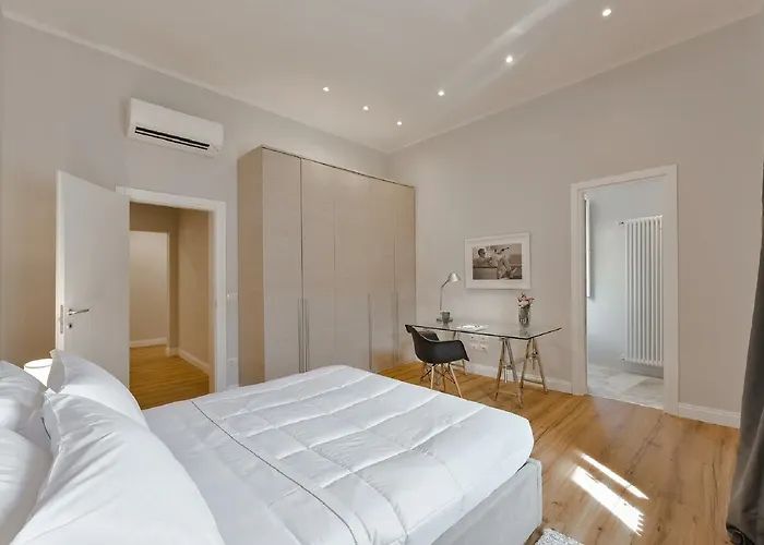 - Santa Croce Deluxe Appartement Florence